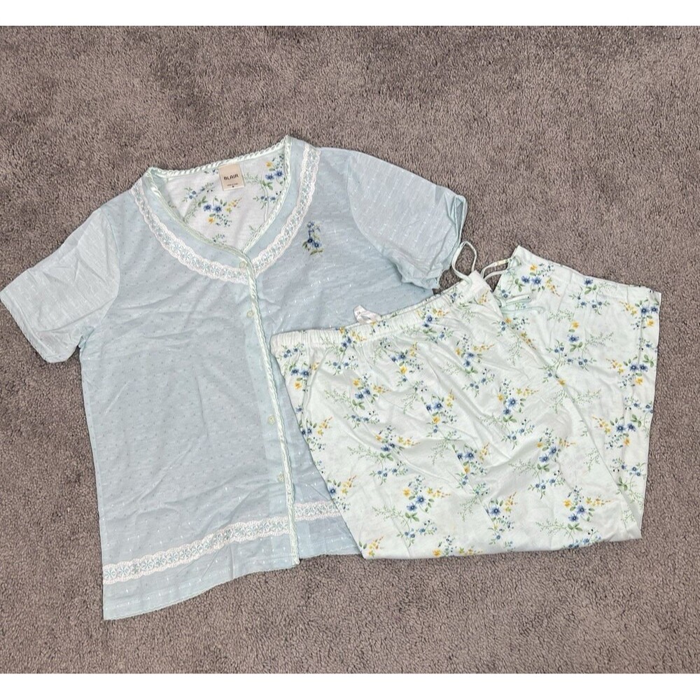 New Blair Mint Green Floral Embroidered 2 Pcs Pajama Set Med Lightweight